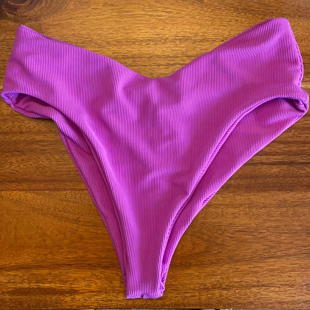 Skatie “Melly” Bikini Bottoms